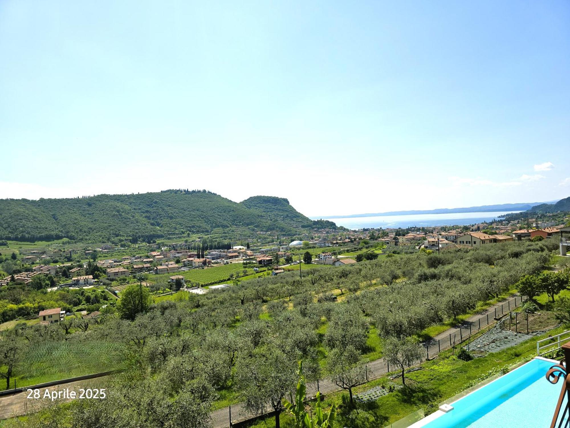 Relais Villa Olivi Costermano Luaran gambar